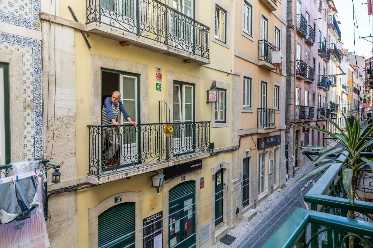 Daire Carmo Apartment, Lisbeyond Lisboa